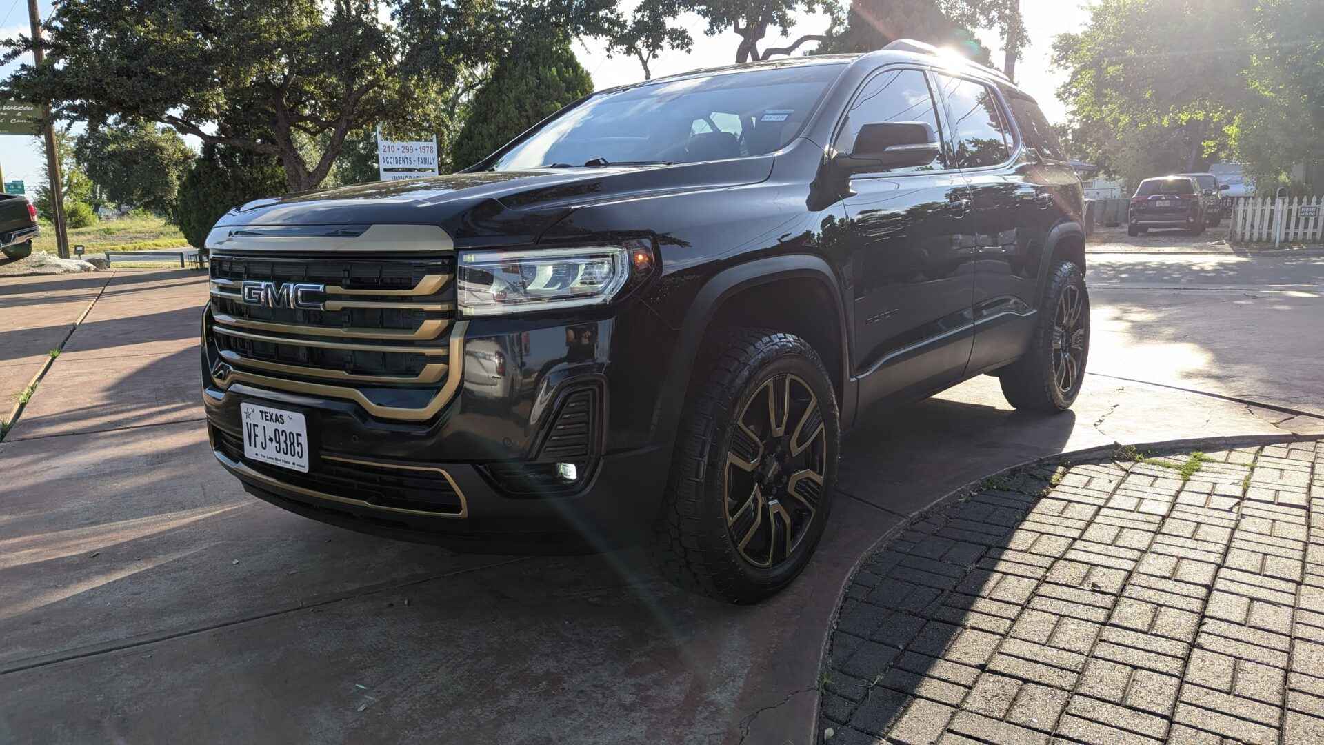 2021 GMC Acadia SLT photo 8