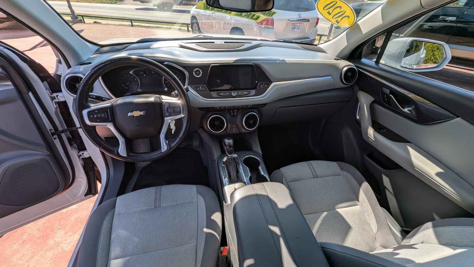 2020 Chevrolet Blazer 1LT photo 11